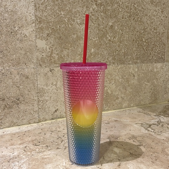 NWT 🌈 Rainbow Studded Tumbler Cold Drink Colorful 24oz - Picture 10 of 10